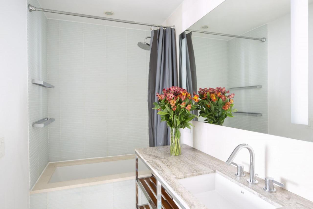 Modern 2bd In Midtown With Washer And Dryer In-unit Apartamento